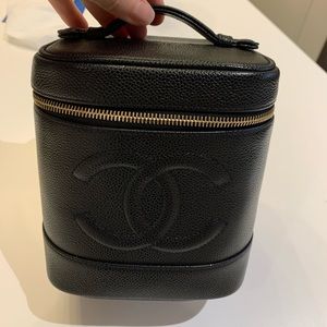 SOLD!!!!   Chanel caviar vanity case bag